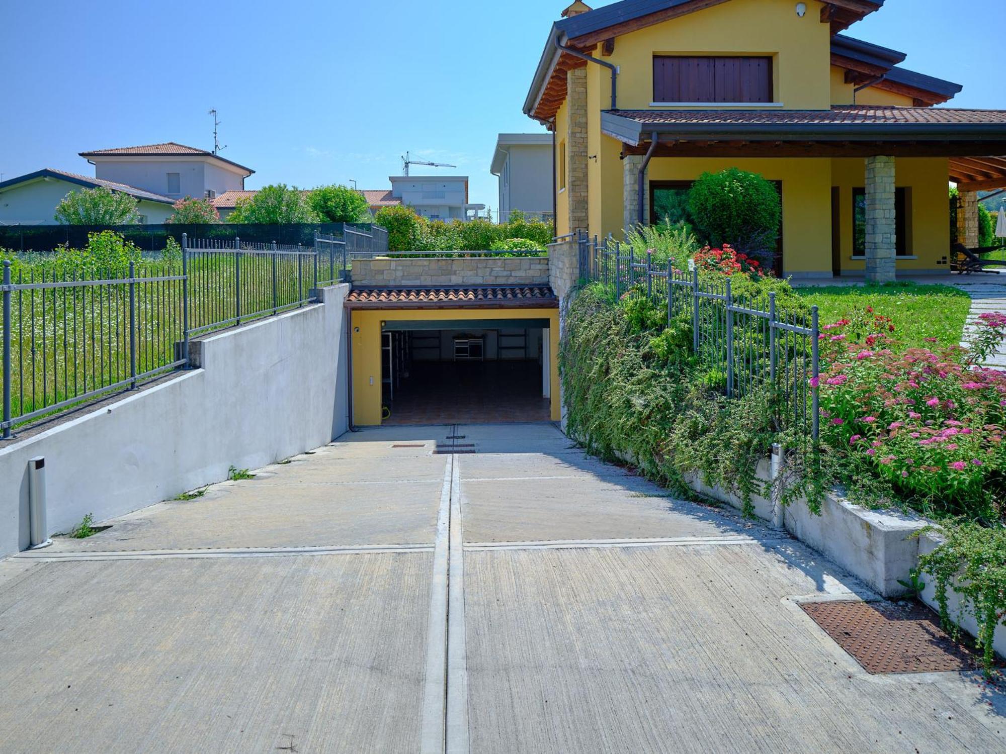 Villasgarda - Villa Leone Salionze Exterior foto